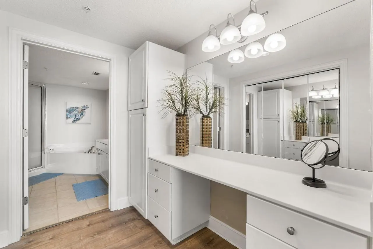 Modern 3 Bedroom Beachfront Condo! Amenities Galore! By Dolce Vita Getaways Pcb Panama City Beach 0*,